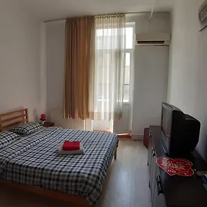 rezervați aici